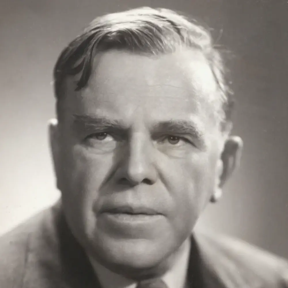 Claude-Henri Grignon vers 1948. Source : BAnQ, Fonds La Presse, domaine public.