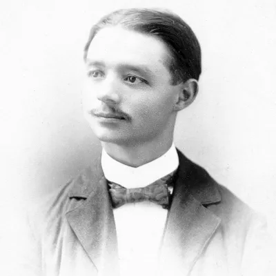 Portrait de Lionel Groulx vers 1899.