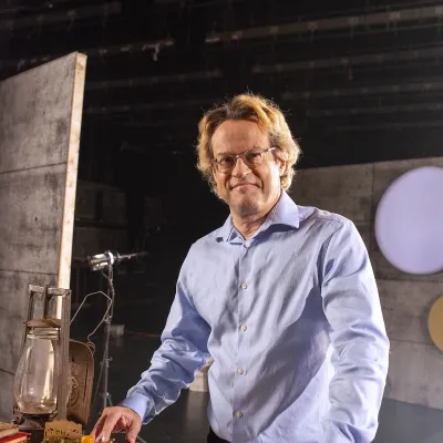 Alexis Martin sur le plateau de tournage de la série Nos géants, saison 3