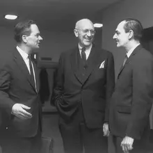 Davidson Dunton (à gauche) et André Laurendeau(à droite) en 1964 lors de la Commission royale d’enquête sur le bilinguisme et le biculturalisme. Source : Bilan du siècle.