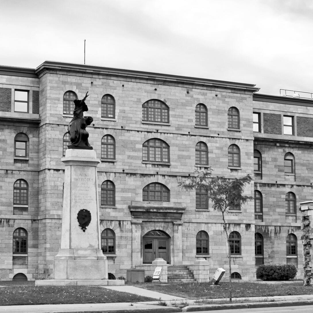 Façade de la prison du Pied-du-Courant à Montréal, Québec. Source : Wikimédia Commons, Chicoutimi, CC BY-SA 3.0